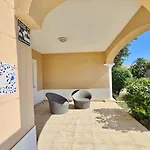아파트 Moura Patio By Cleverdetails In 빌라모라